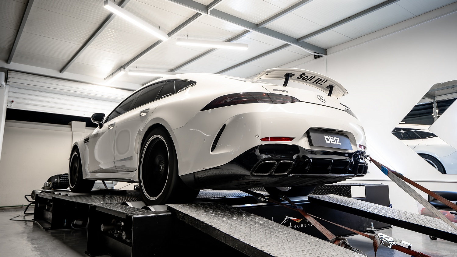 Mercedes S580 Digital Light Upgrade & Custom Animations